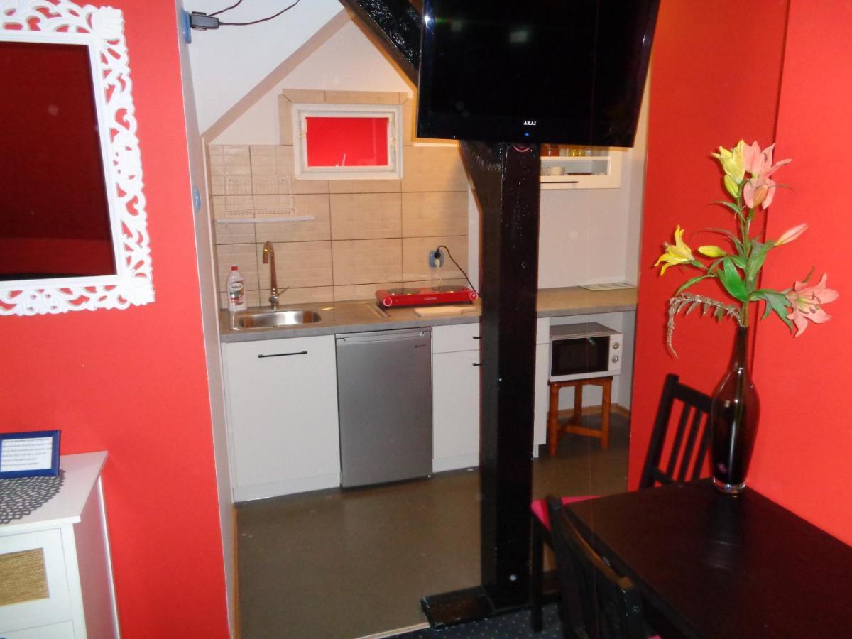 Apartamenty Wyspianskiego 斯维诺乌伊希切 外观 照片